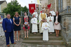 Feier der 1. Heiligen Kommunion in Sankt Crescentius (Foto: Karl-Franz Thiede)